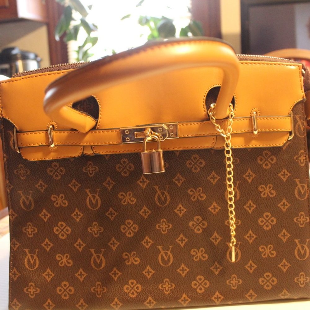 Handbag